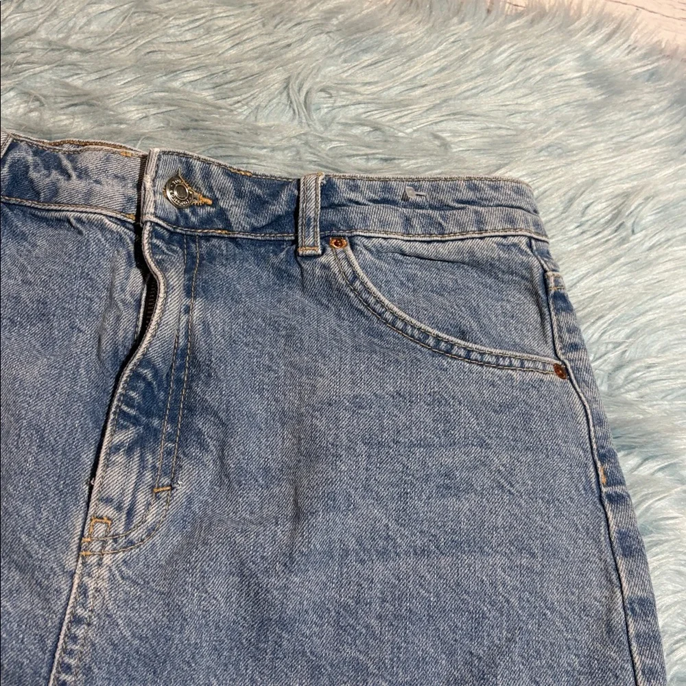 Topshop Blue Denim Cut Off Skirt sz 10